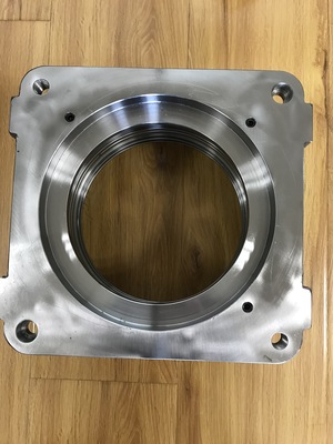 大端座（Output Seal houisng)